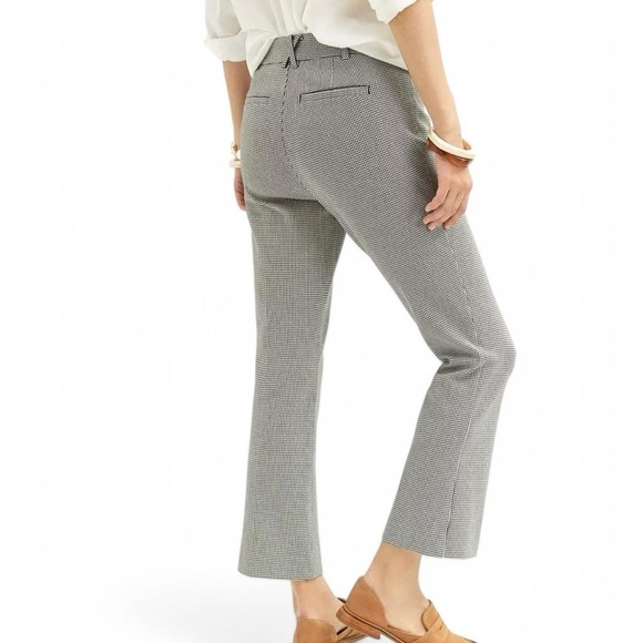 NWT-Anthropologie Essential Kick Flare Pants Size 8 - Black & White Houndstooth - Picture 3 of 9